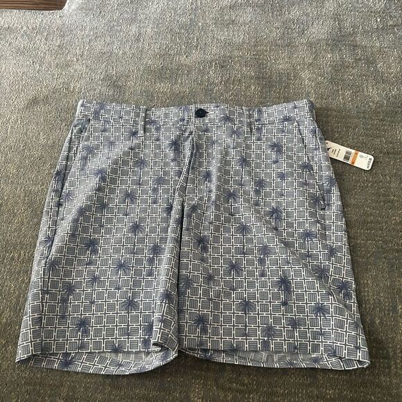 new Tommy Bahama PALM HARBOR palm tree blue shorts - Picture 1 of 5